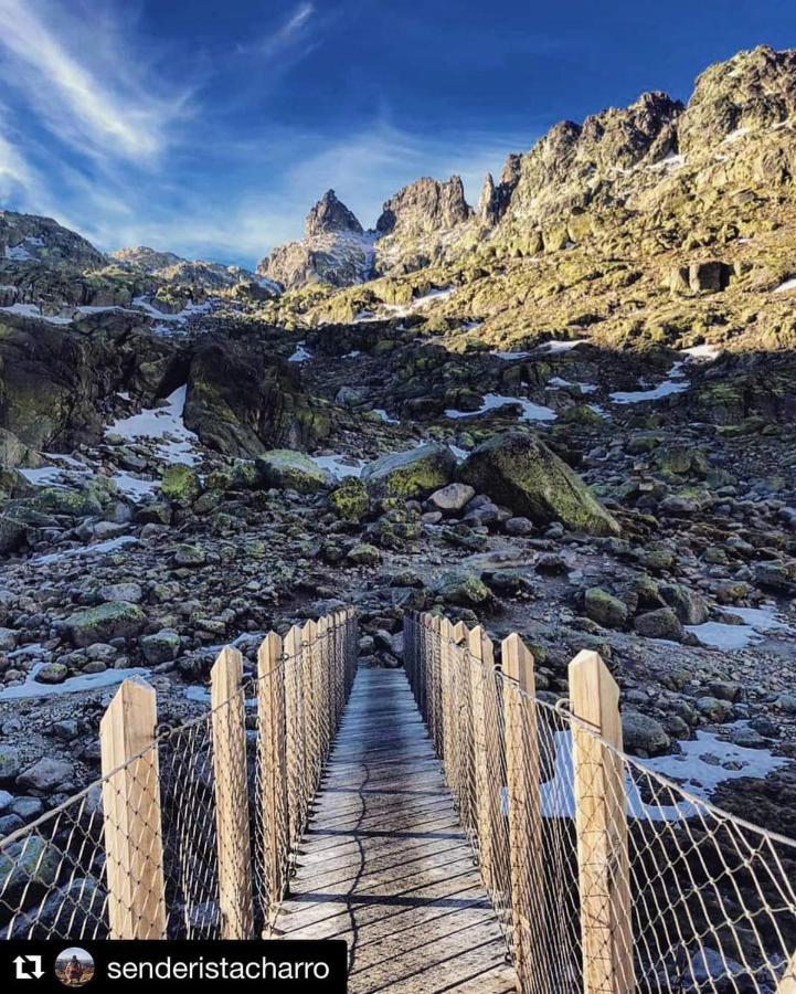 Affittacamere Artesano I Y III Navarredonda Esterno foto