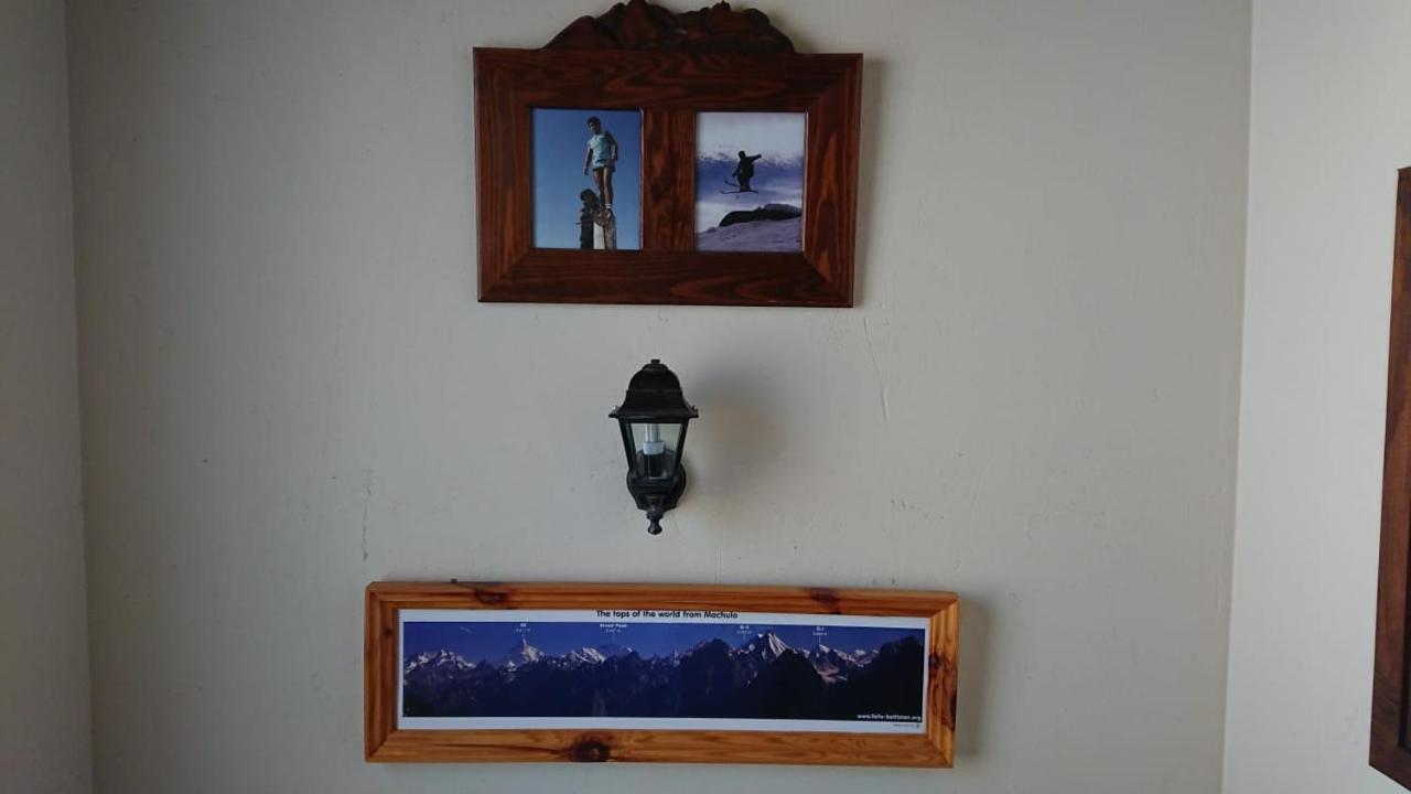 Affittacamere Artesano I Y III Navarredonda Esterno foto